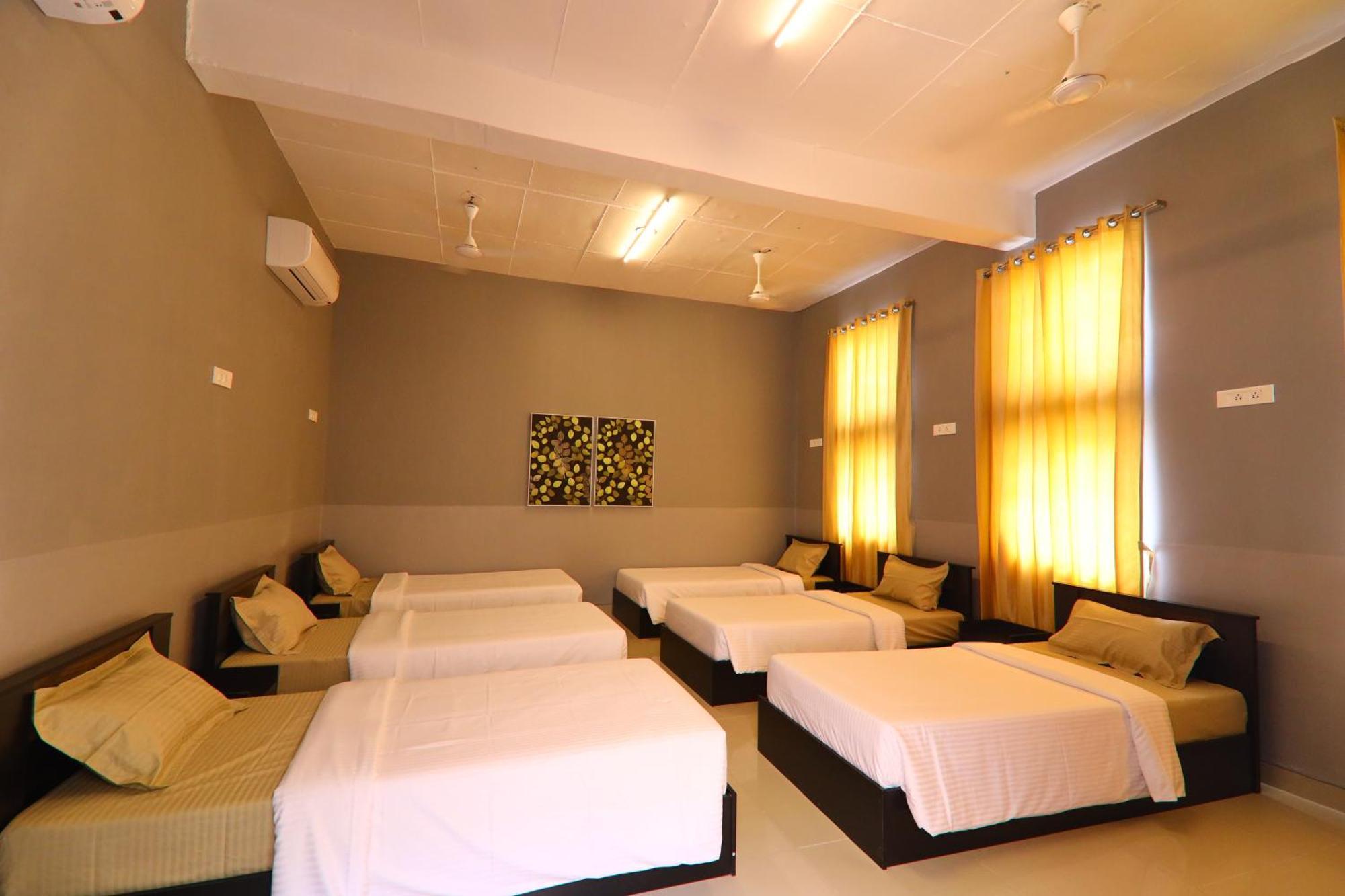 La Palmera Thoothukudi Buitenkant foto