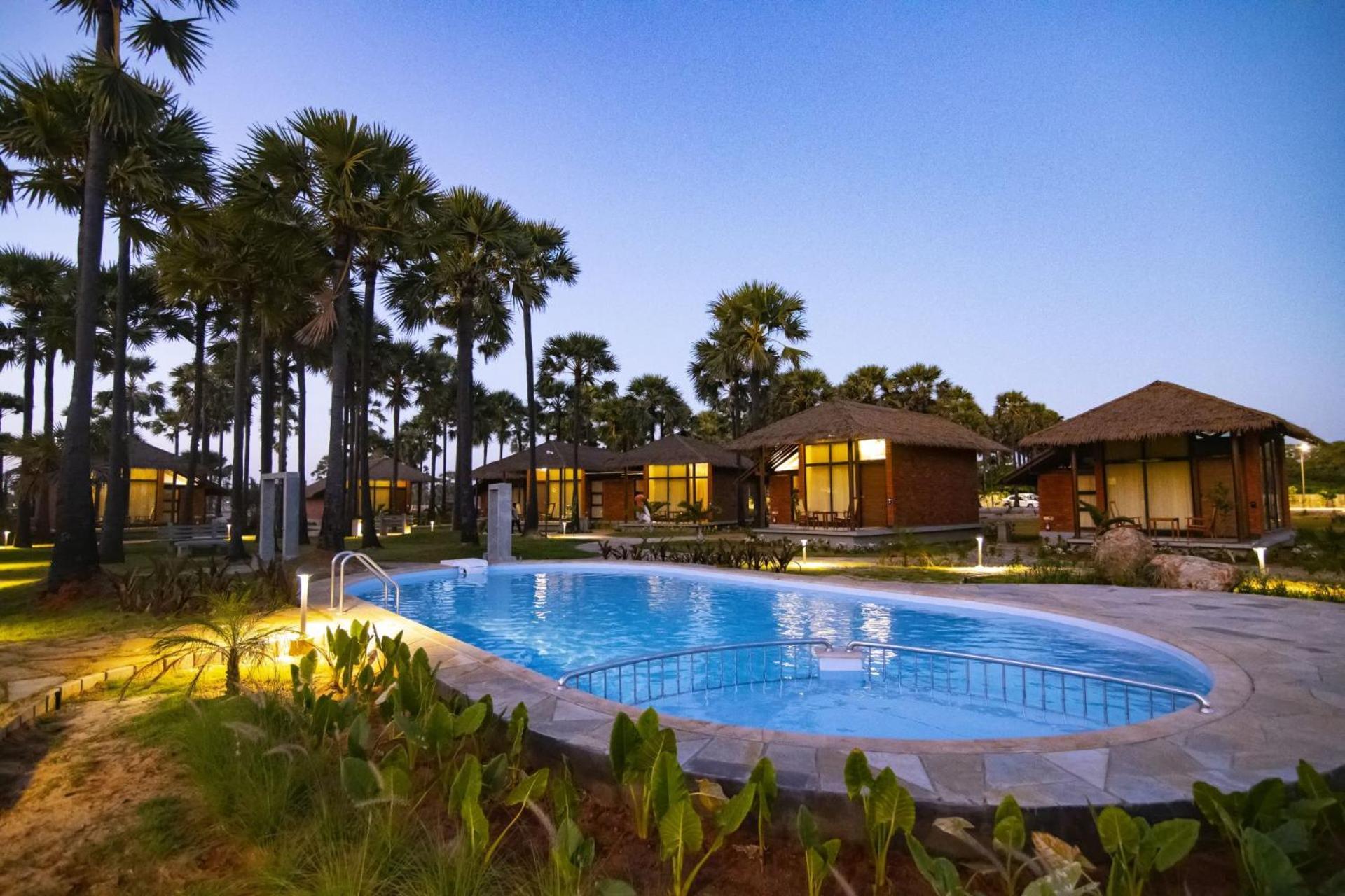 La Palmera Thoothukudi Buitenkant foto